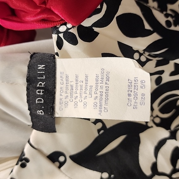 Dress - Picture 3 of 4